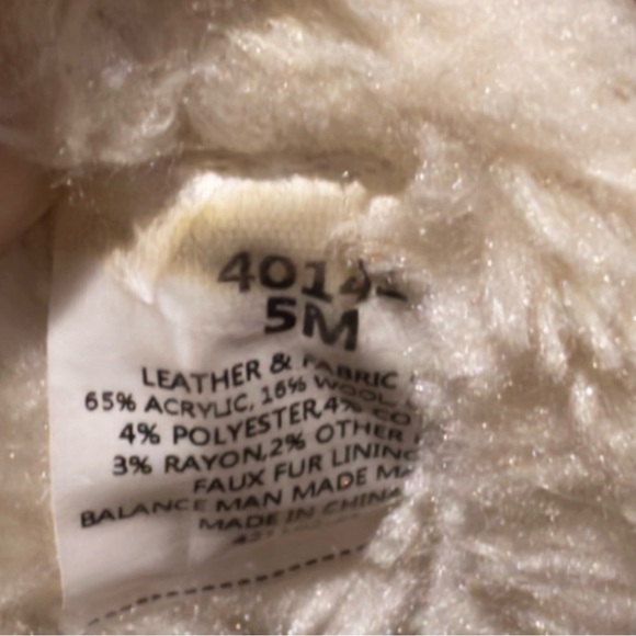 Minnetonka Women's Torrey Laceup Boot, Cinnamon 40141 US Size 5 - Picture 8 of 8